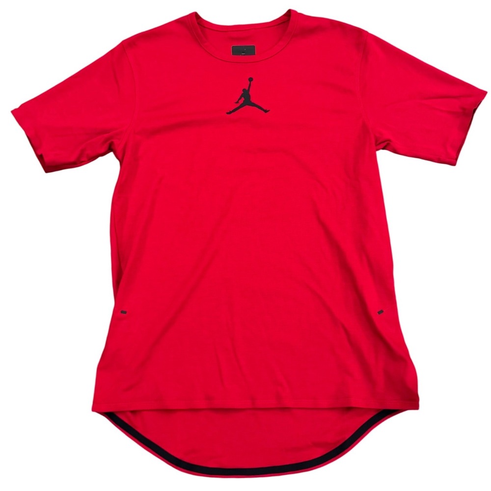 Jordan Mens Red Jumpman Logo Short Sleeve Curved Hem T-Shirt Size M 807102-687
